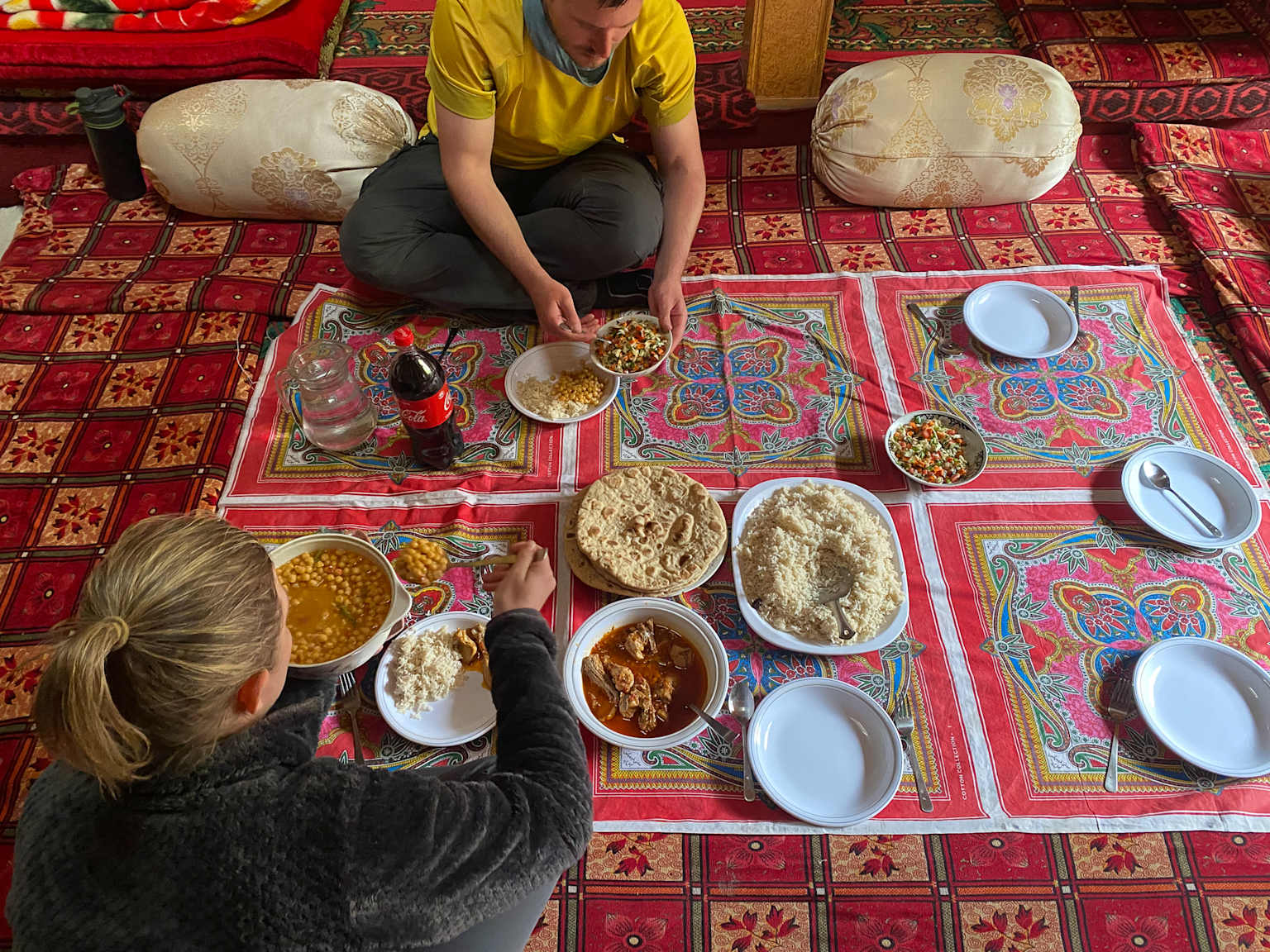 South Asian family sharing a healthy home-cooked meal — family nutrition support by NutriZaika, Lahore